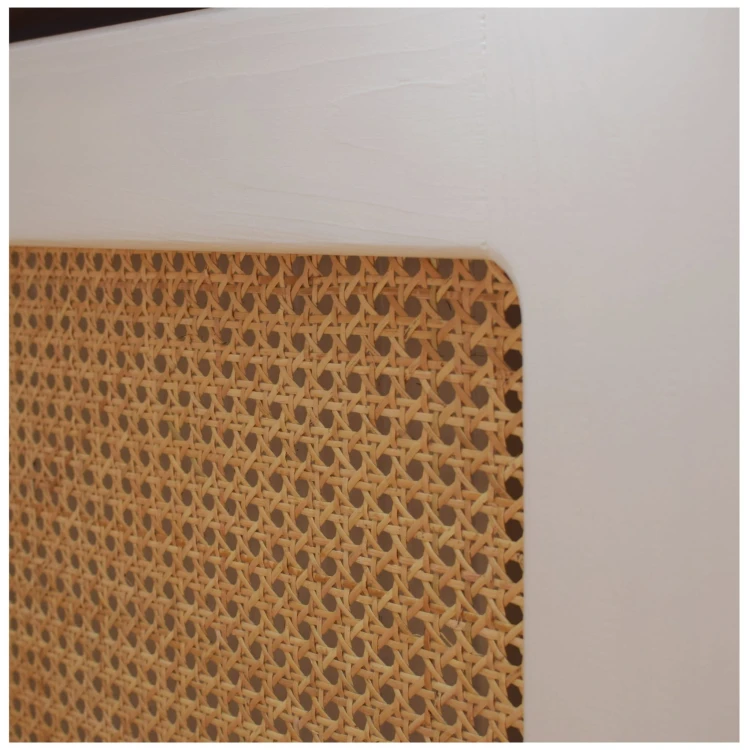oslona-na-kaloryfer-rattan-detal-scaled.jpg